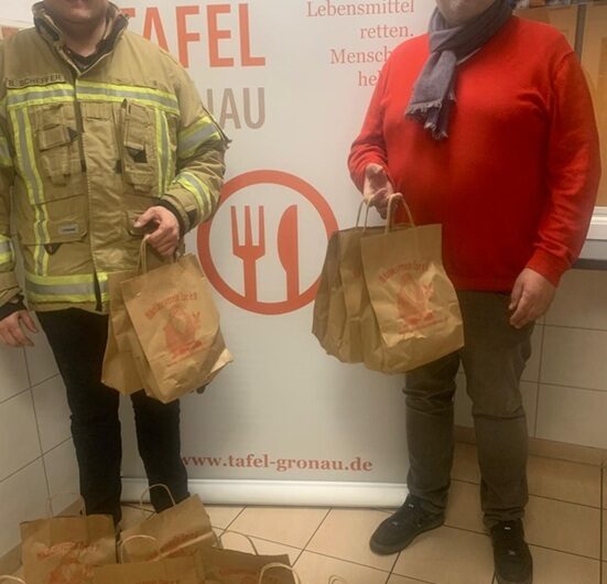 Nikolaus komm in unser Haus….